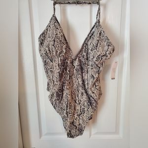 TIME and TRUE, 16-18, Snake Skin